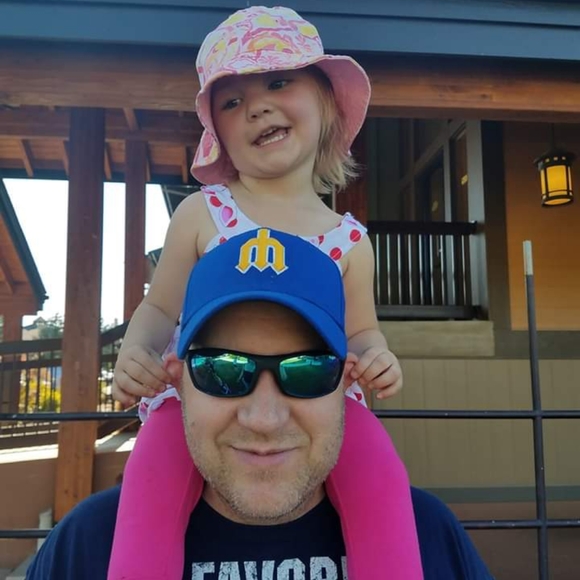 Meet your Posher, Crystal and Bryan - Picture 5 of 5